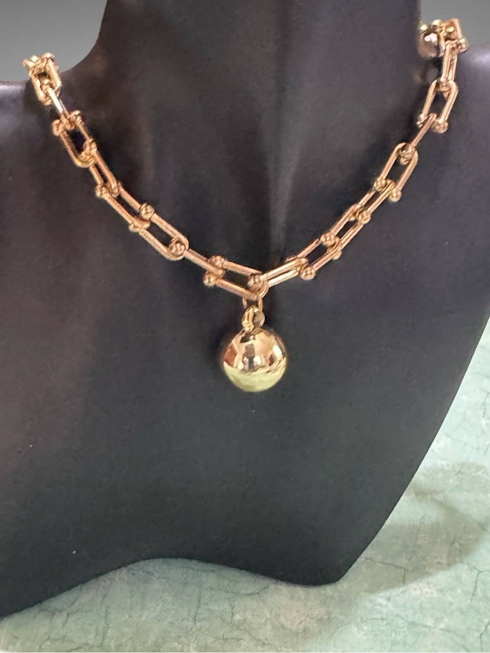 GOLD TONE CHAIN CHOKER NECKLACE